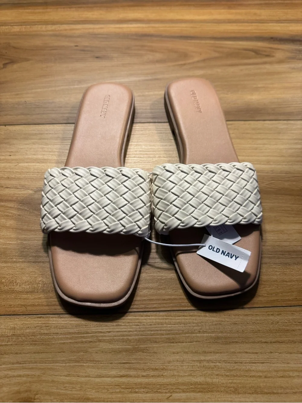 Old Navy braided single
